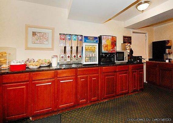 Hotel 6 - Philadelphia Airport 2*